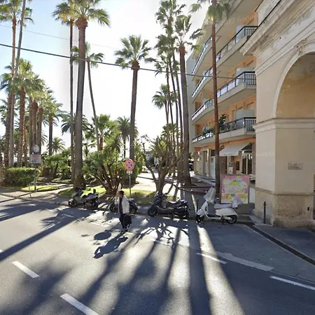 Rivierarent Elisa 100 Metri Dal Mare Appartement