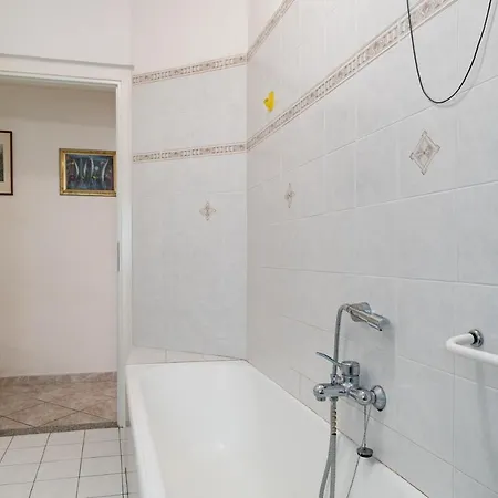 Appartamento Rivierarent Elisa 100 Metri Dal Mare
