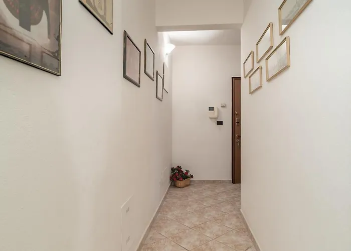 Rivierarent Elisa 100 Metri Dal Mare Finale Ligure