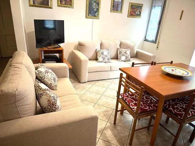 Apartmán Rivierarent Elisa 100 Metri Dal Mare